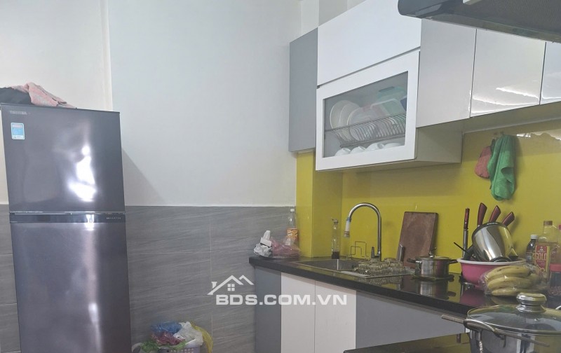 Cho thuê căn hộ Petroland, phường Bình Trưng. Căn 2PN/2TL, có nội thất.
